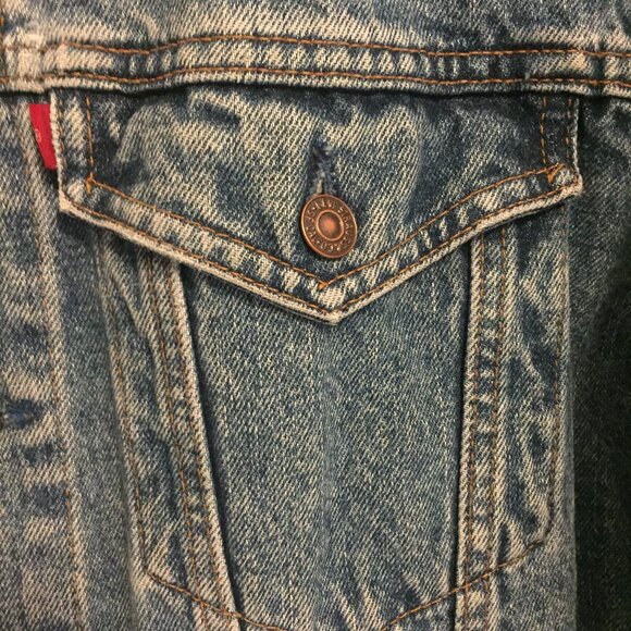vintage Levi's denim jacket - Picture 3 of 4